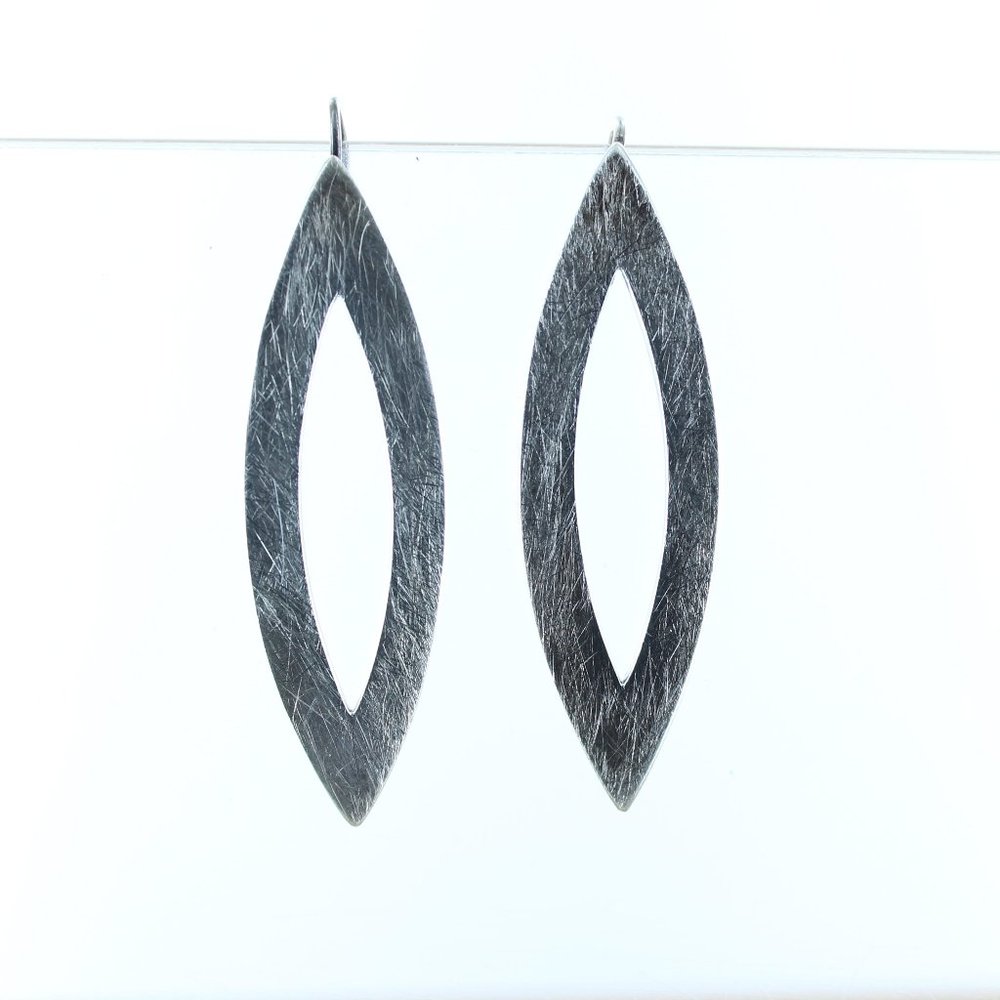 925 Sterling silver earrings scratch finish
